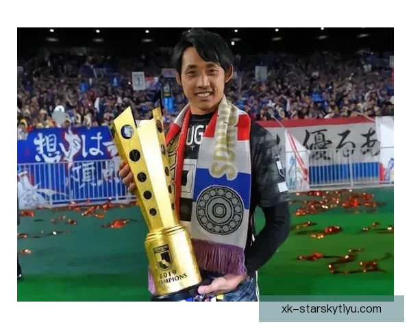 横滨水手门将朴一圭伤停六周